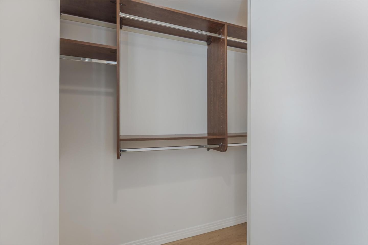 1845 Palm View PL 111