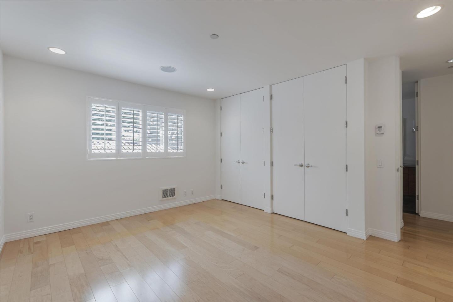 1845 Palm View PL 111