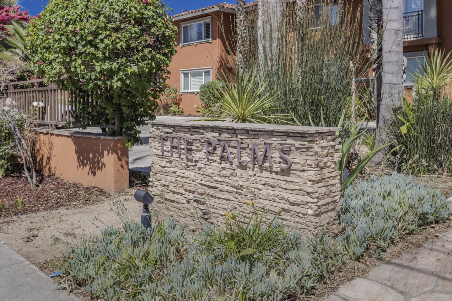 1845 Palm View PL 111