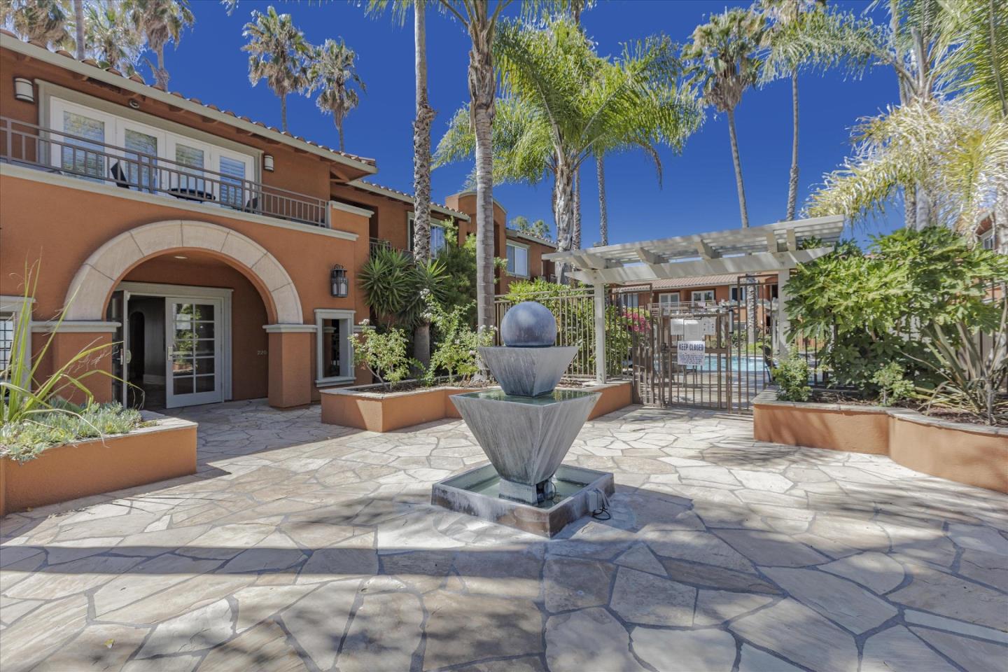 1845 Palm View PL 111