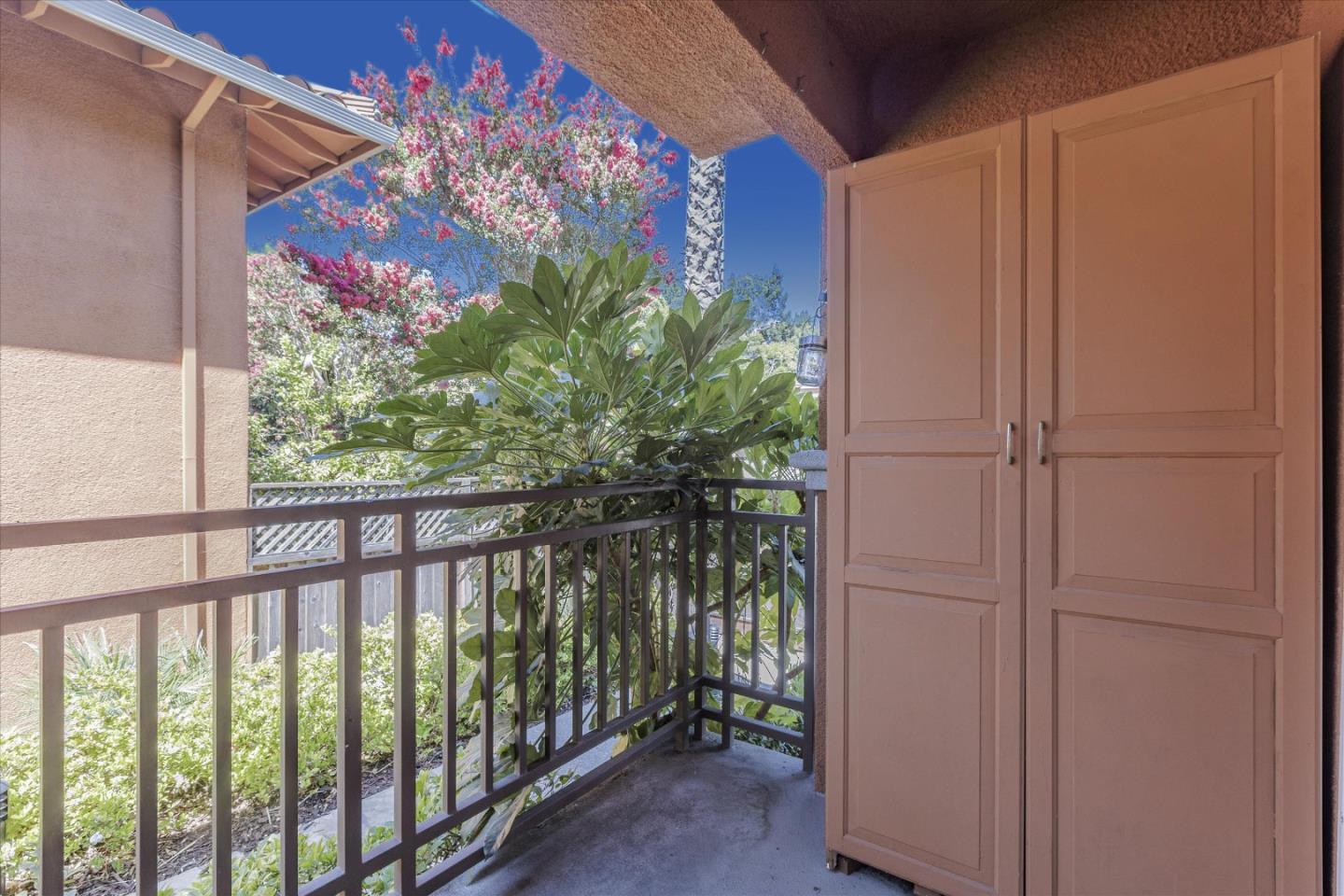 1845 Palm View PL 111