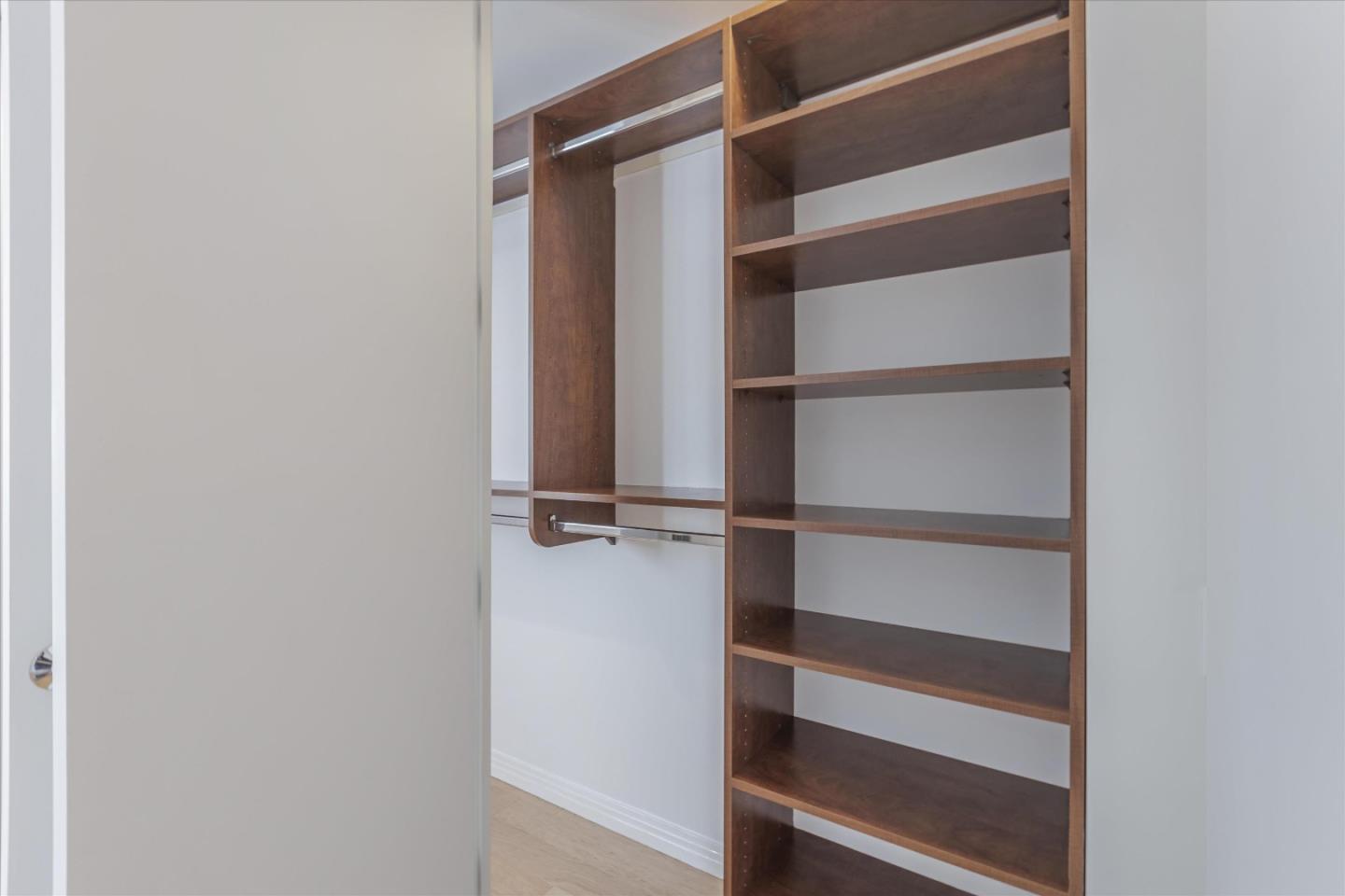 1845 Palm View PL 111