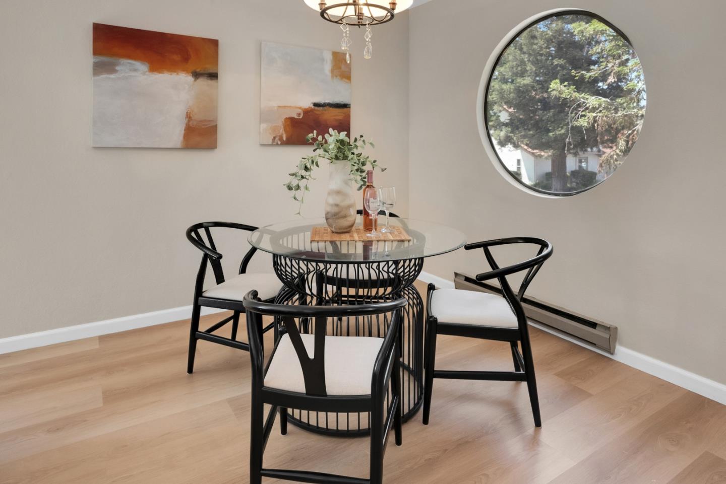 1122 Capri DR