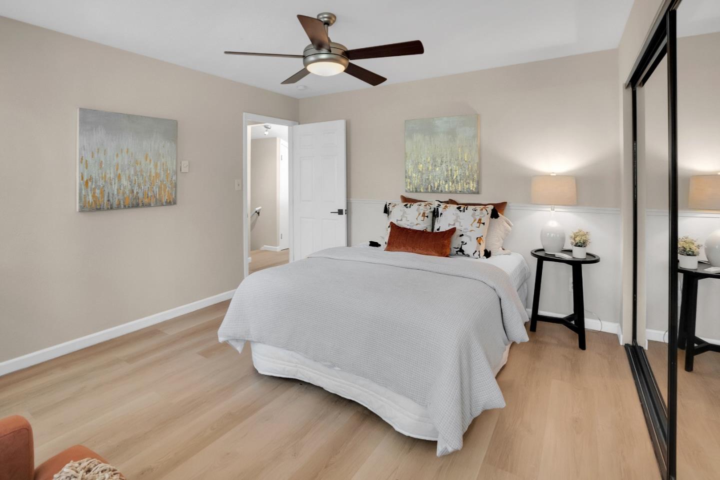 1122 Capri DR