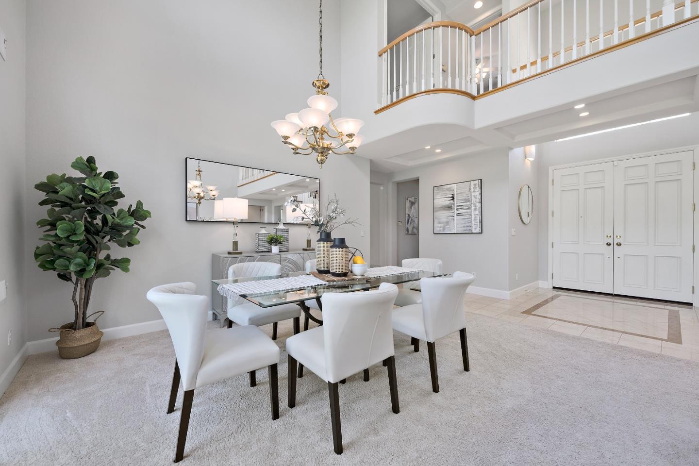 1506 Via Campo Aureo