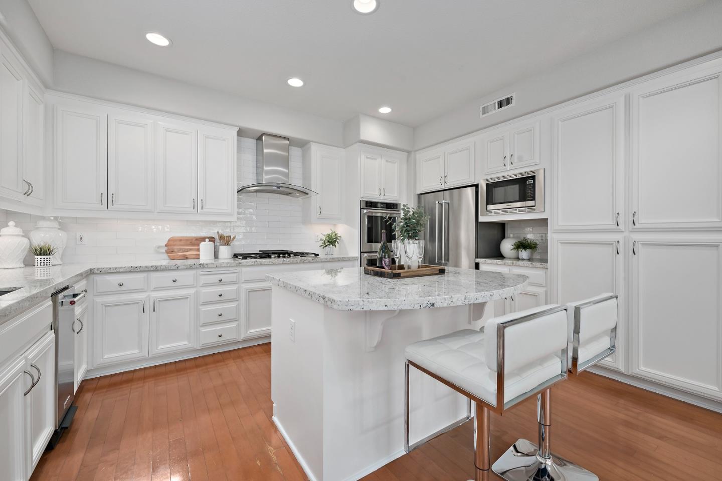 1506 Via Campo Aureo