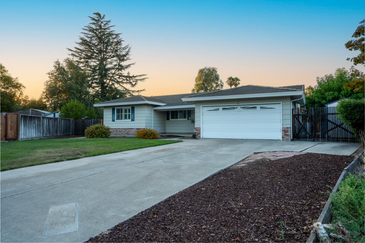 1223 Serene Valley CT