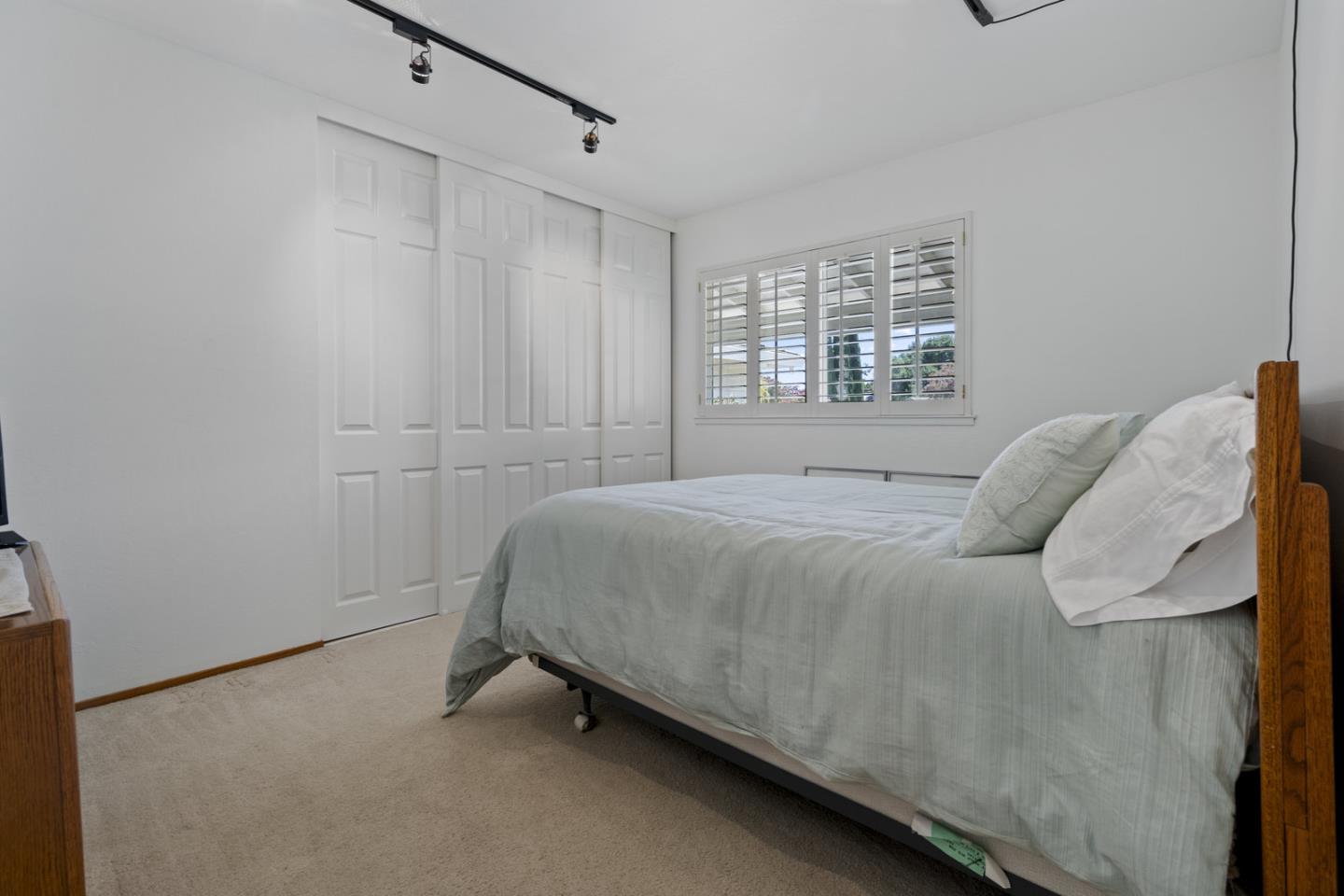 1223 Serene Valley CT