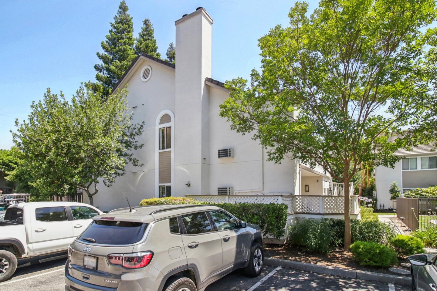 2968 Moorpark Avenue # 2