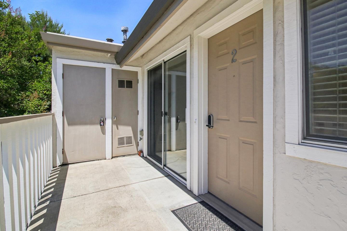 2968 Moorpark Avenue # 2