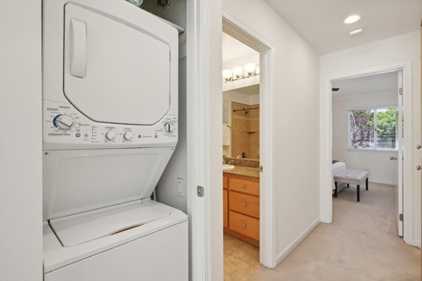 2968 Moorpark Avenue # 2