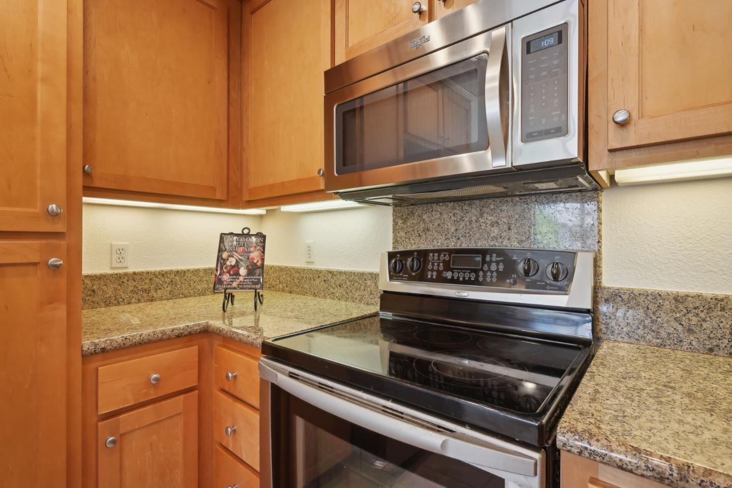 2968 Moorpark Avenue # 2