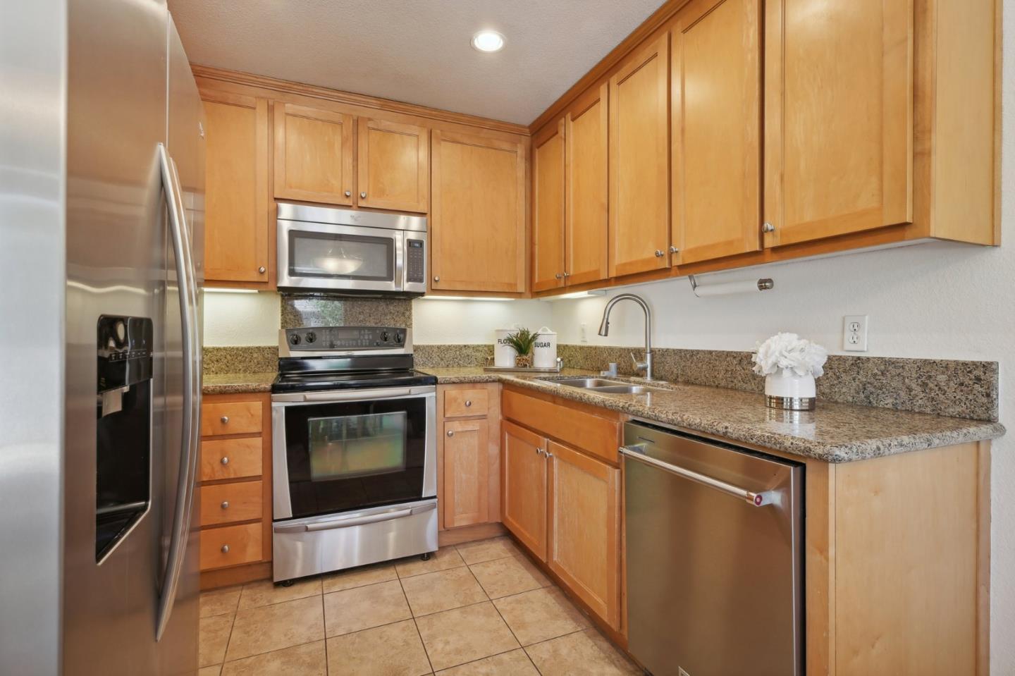 2968 Moorpark Avenue # 2