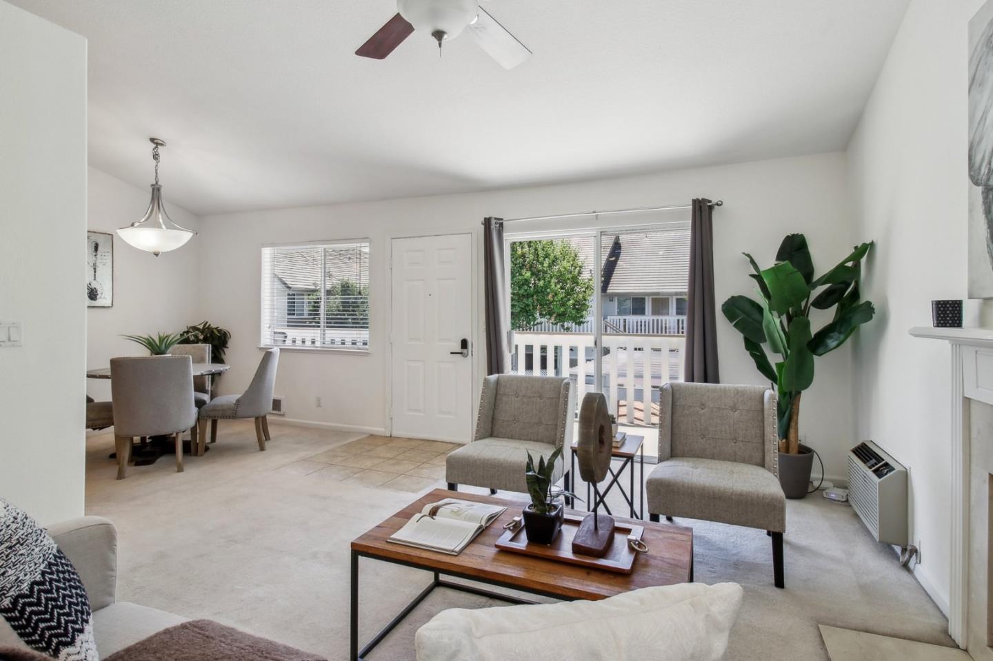 2968 Moorpark Avenue # 2