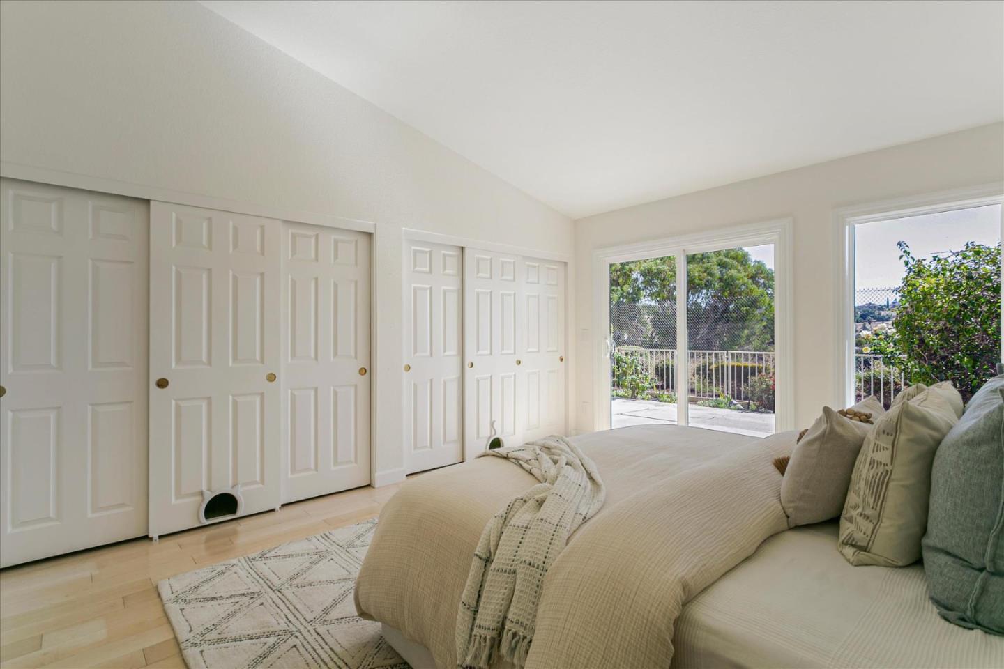 3324 Lake Albano CIR