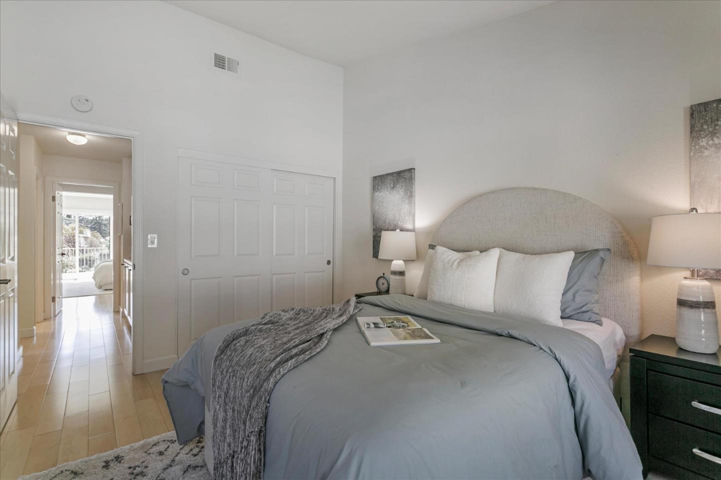 3324 Lake Albano CIR