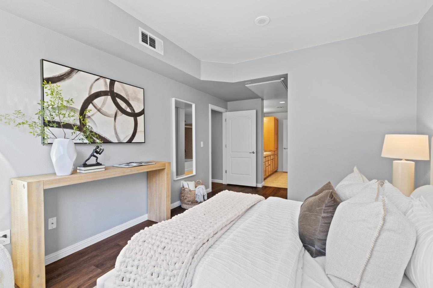 2250 Gellert Boulevard 2109