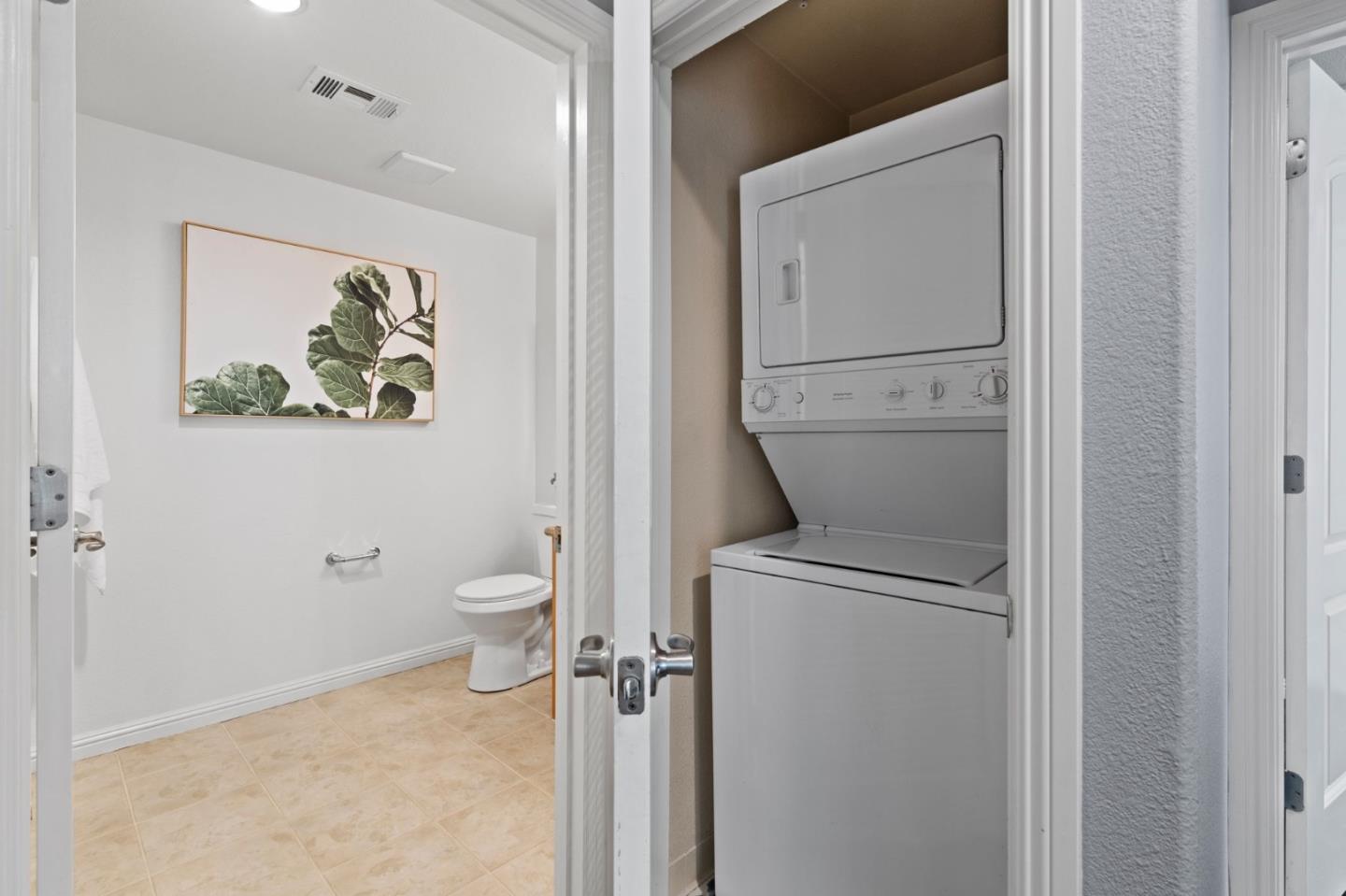 2250 Gellert Boulevard 2109