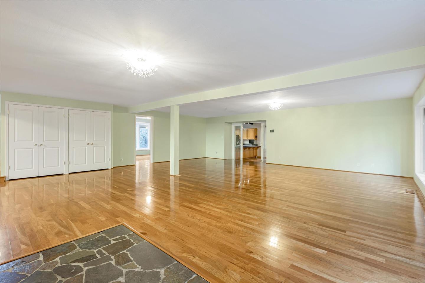 16128 Sanborn RD