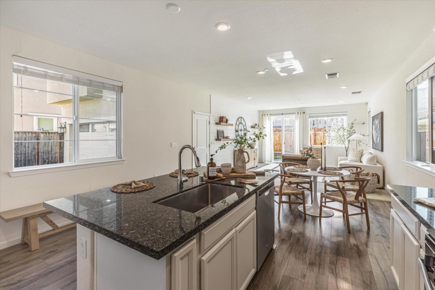 2460 Apple Tree Way