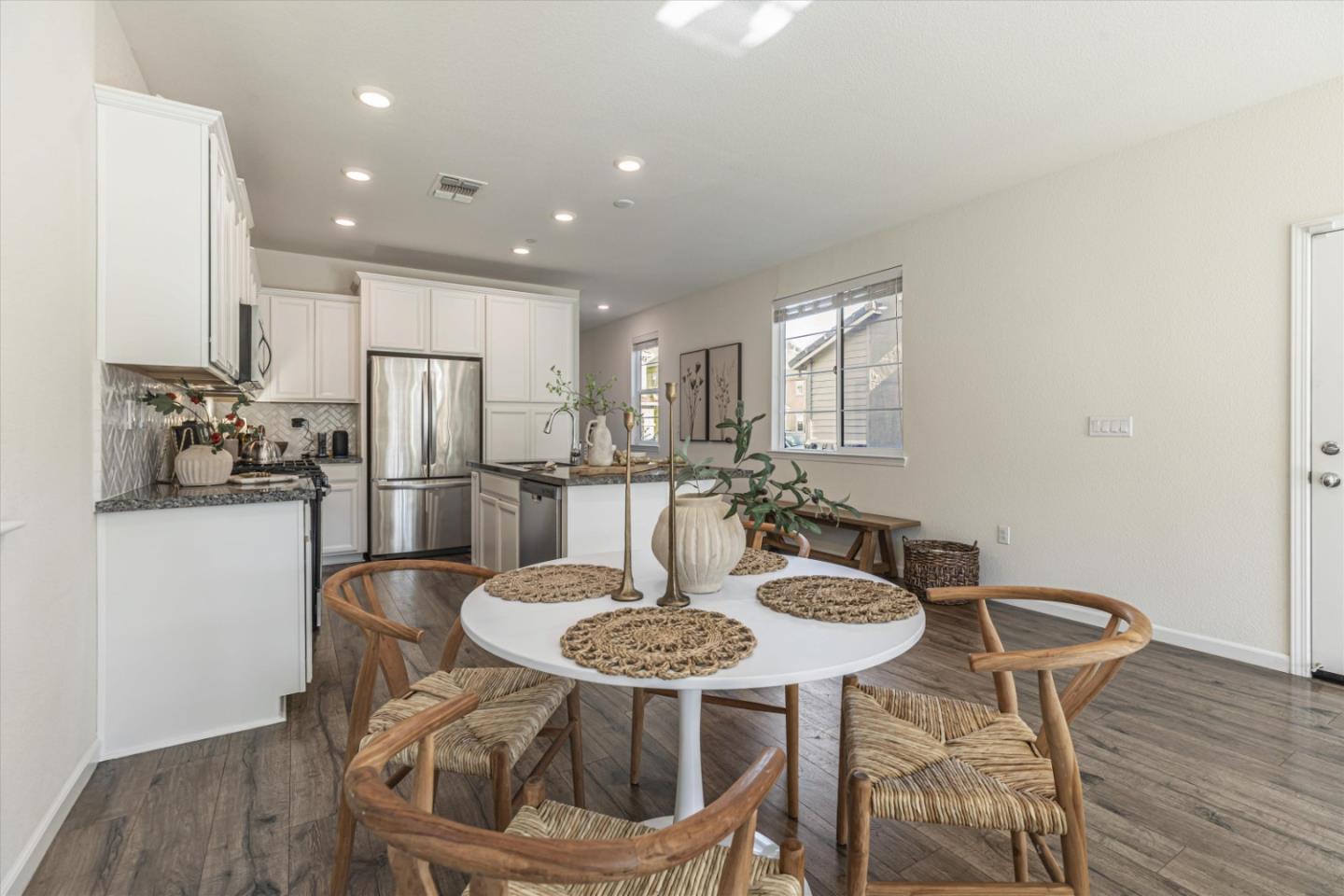2460 Apple Tree Way
