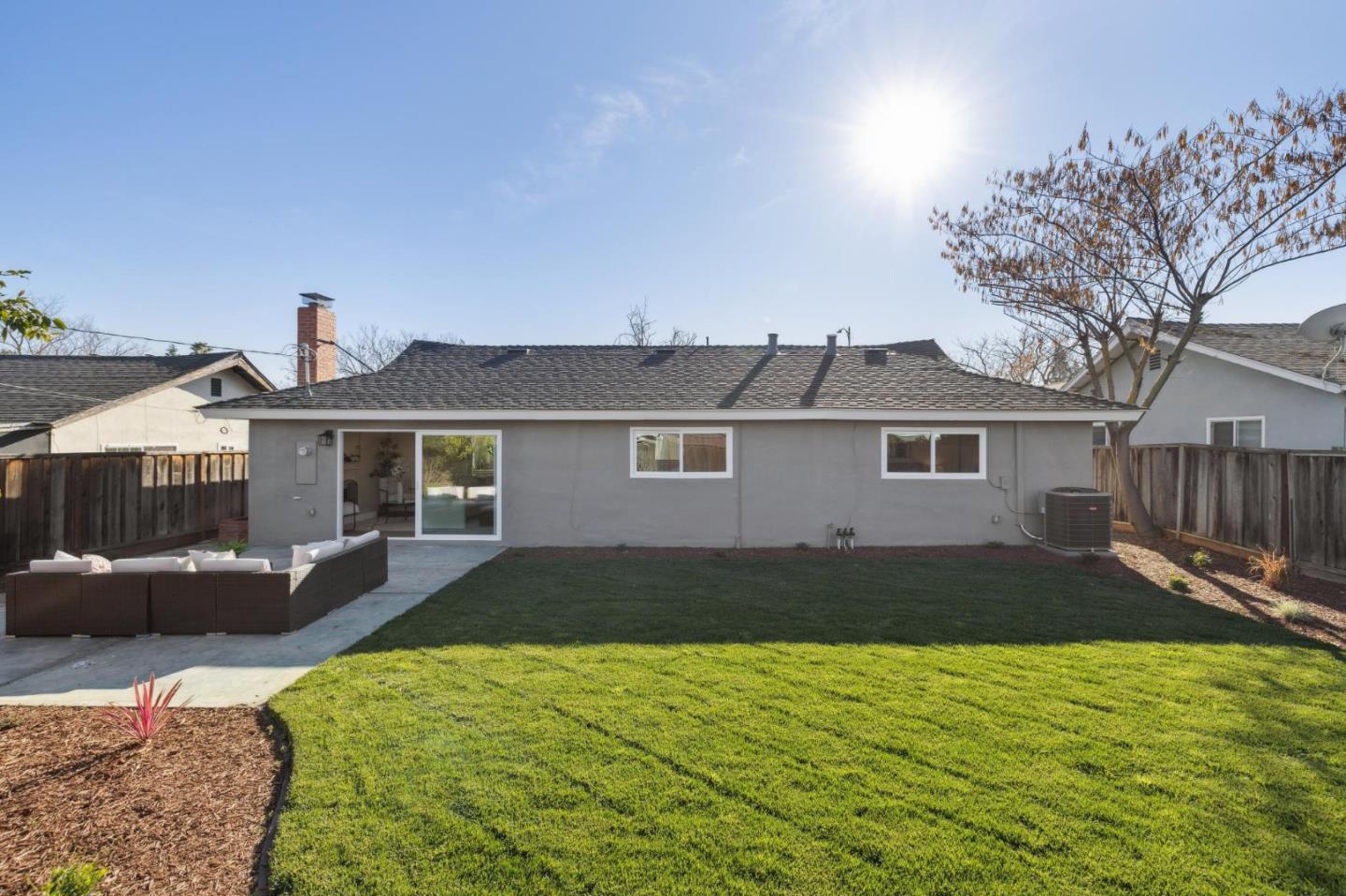 1421 Blossom Hill RD