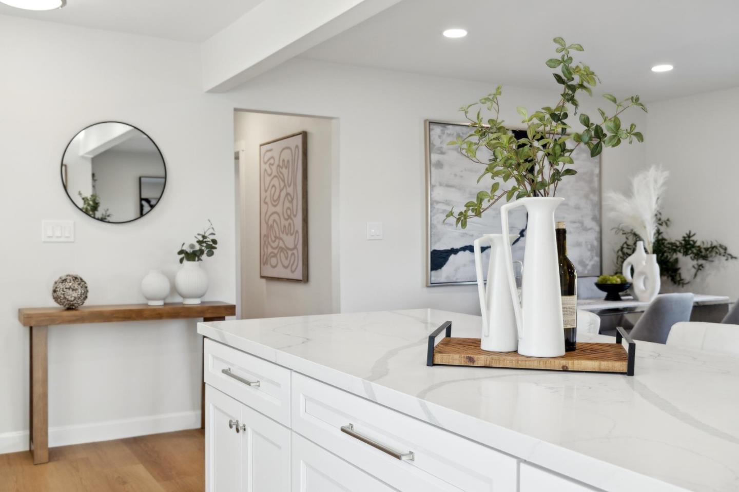 1421 Blossom Hill RD