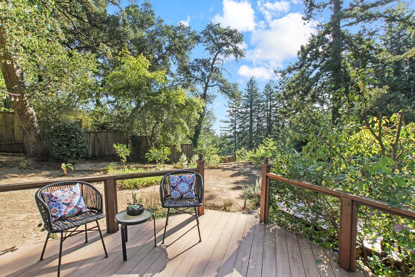 12 Skylonda Drive