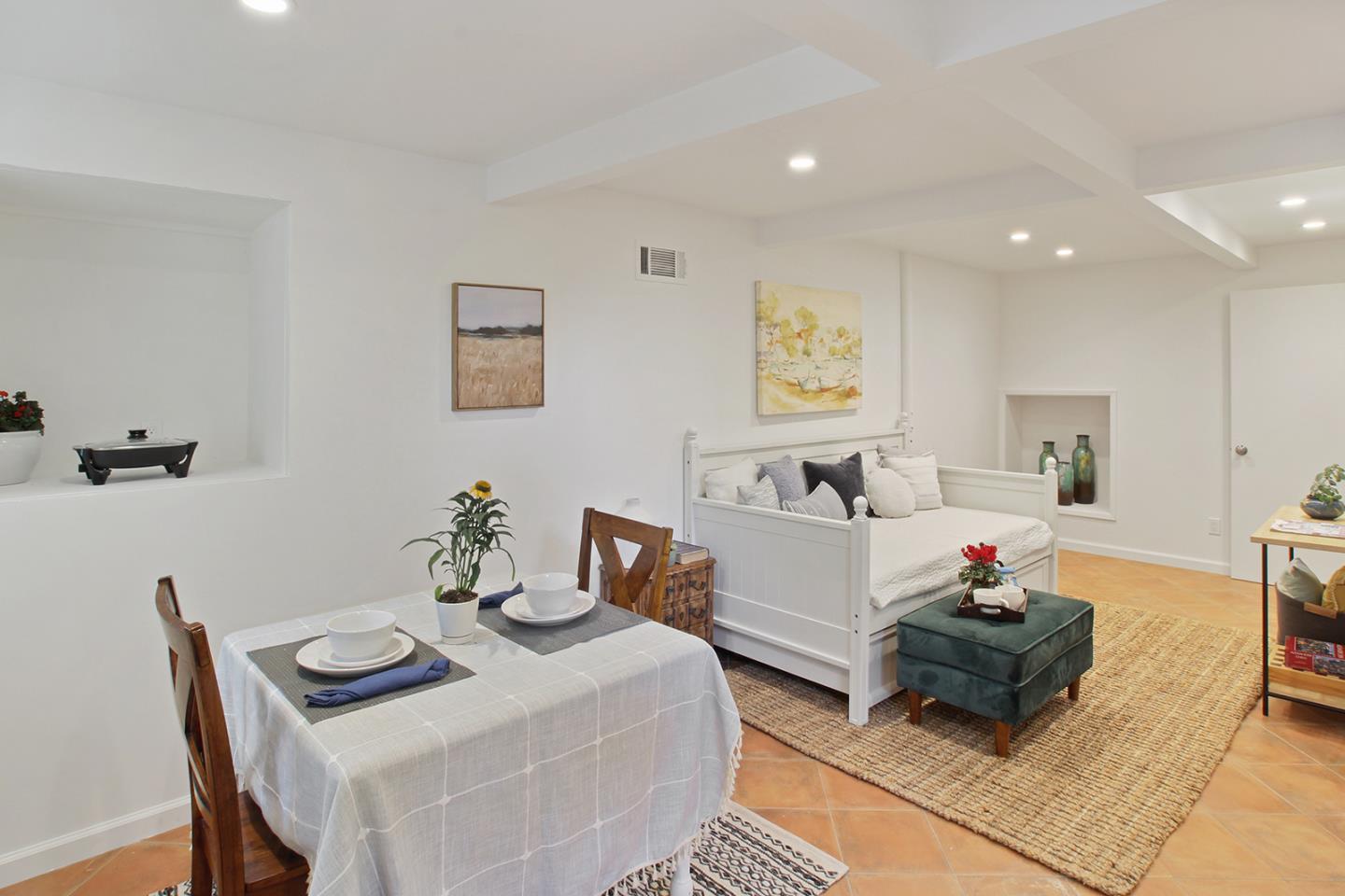 12 Skylonda Drive