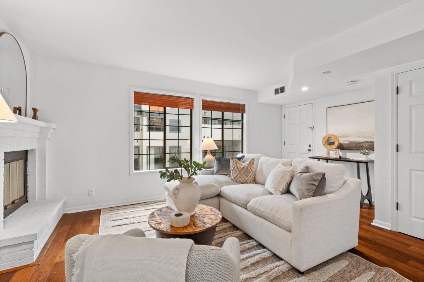1432 San Carlos Avenue Unit: 3