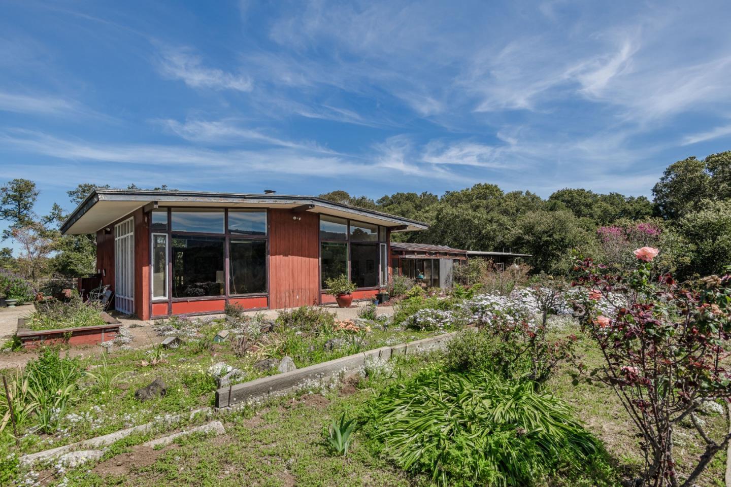 640 Los Trancos Road