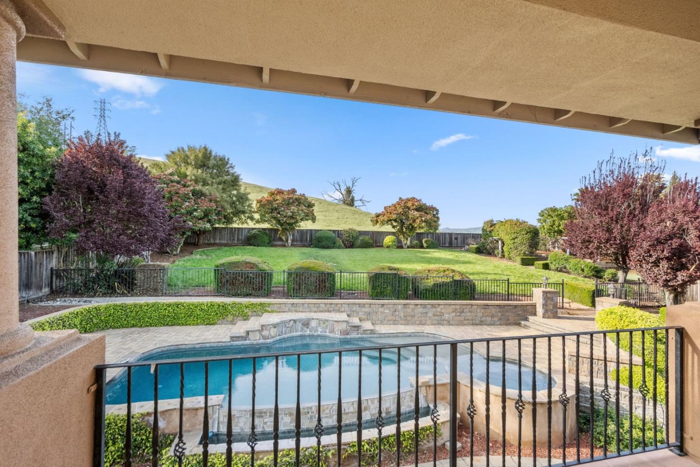 16453 Kings Canyon CT