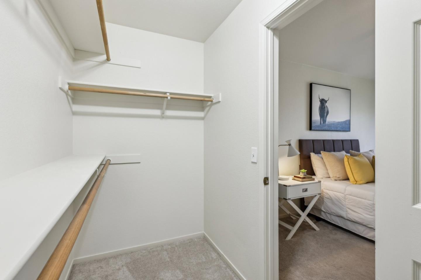 1439 Grey Hawk Way