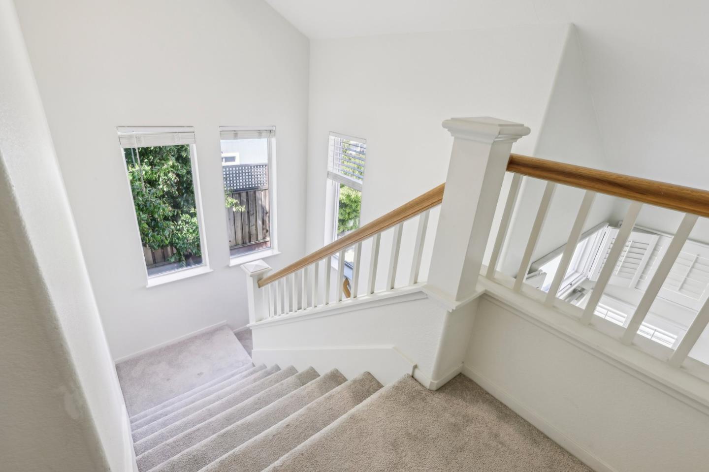 1439 Grey Hawk Way