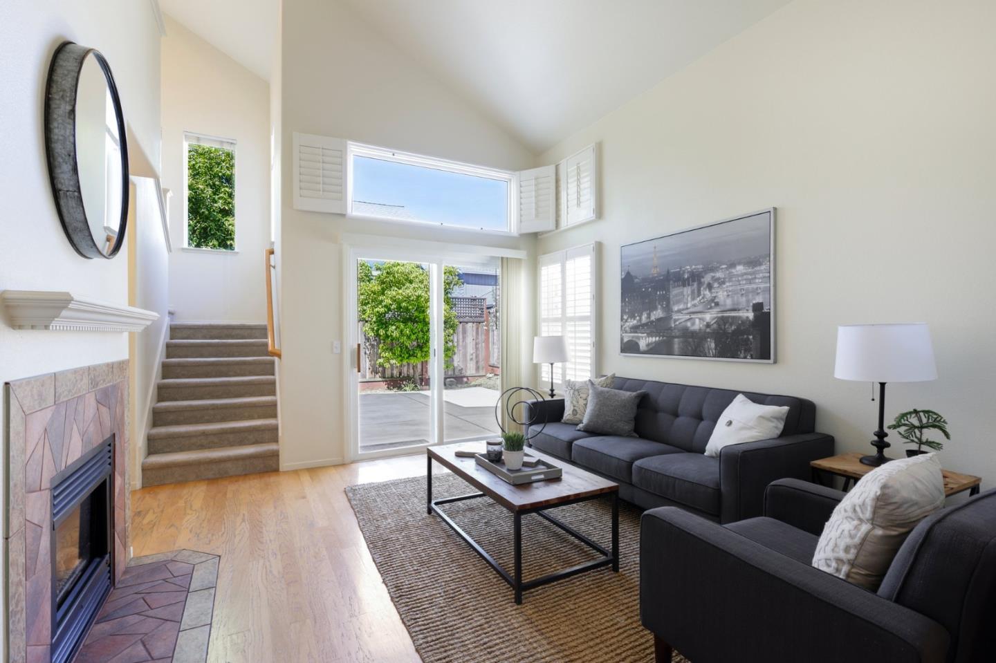 1439 Grey Hawk Way