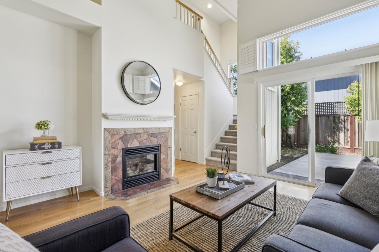 1439 Grey Hawk Way