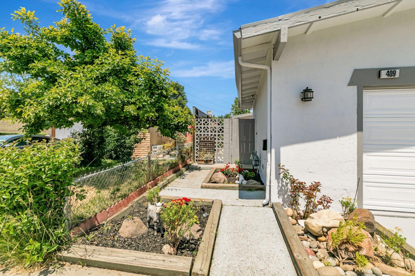409 Gibbons Ct