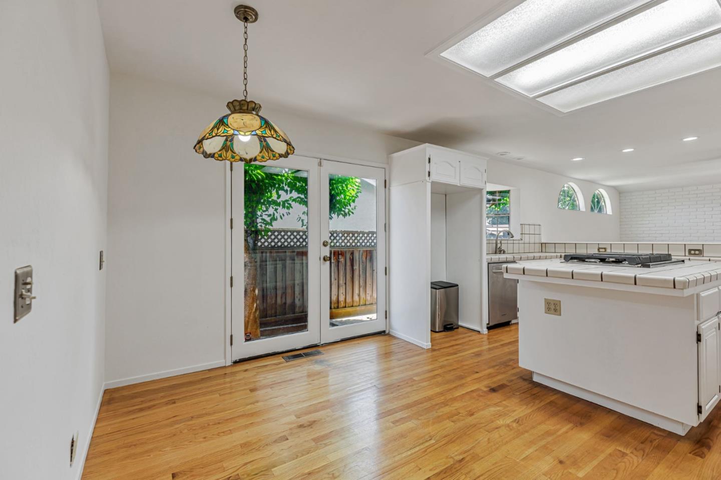 7609 Santa Paula Drive