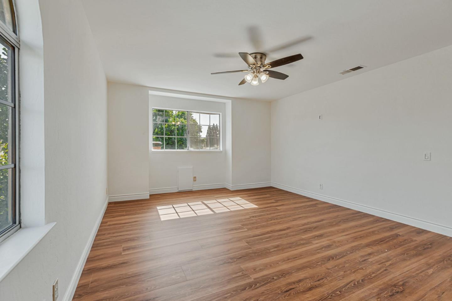 7609 Santa Paula Drive