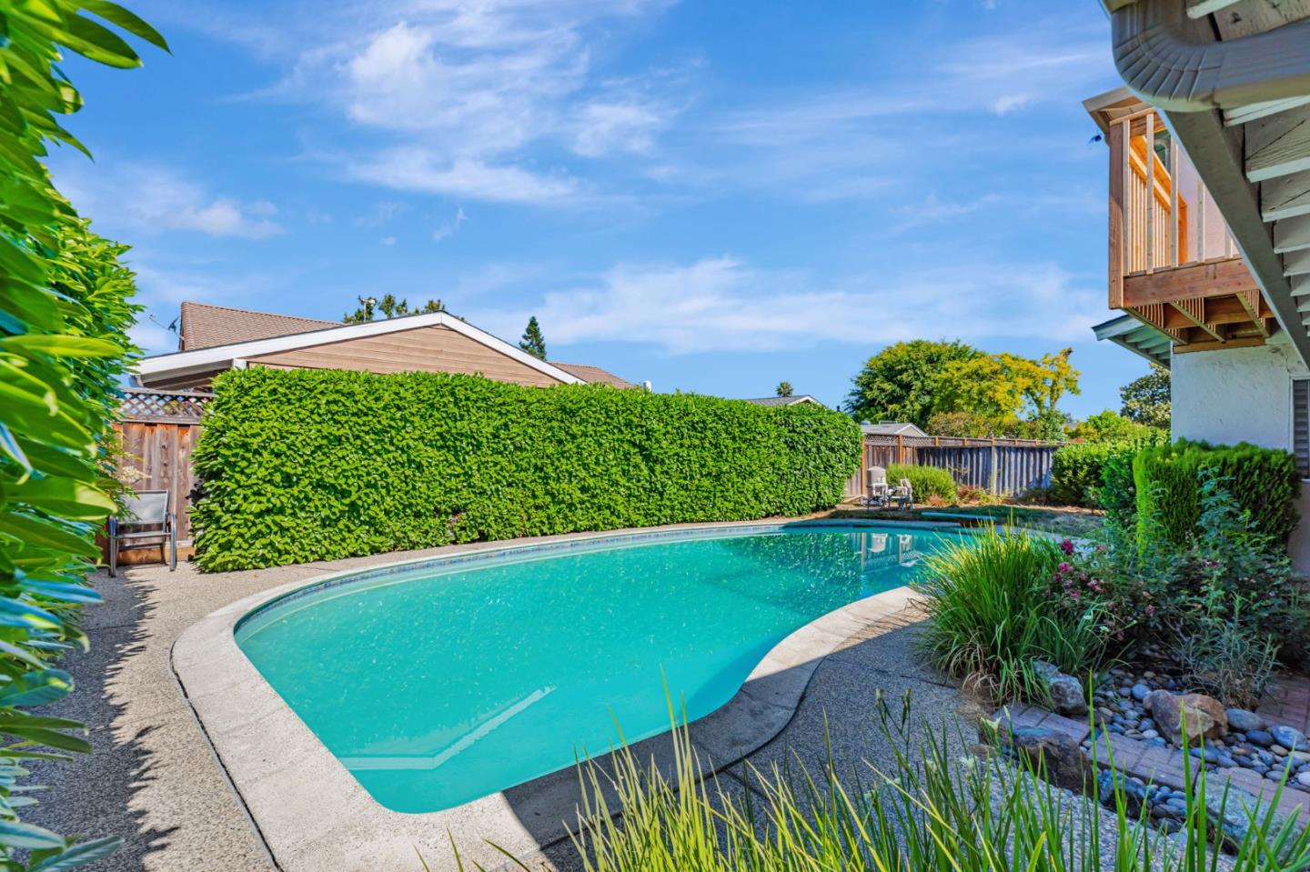 7609 Santa Paula Drive