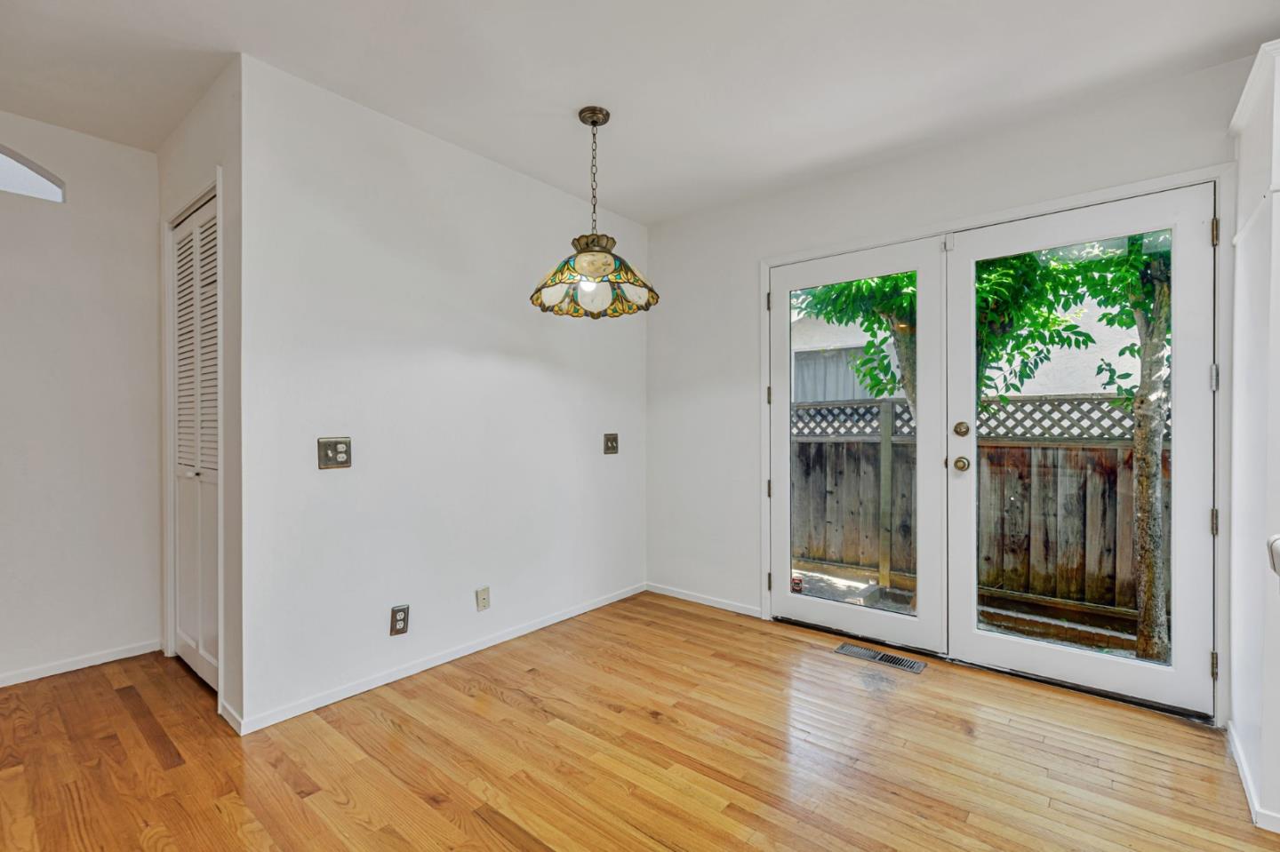 7609 Santa Paula Drive