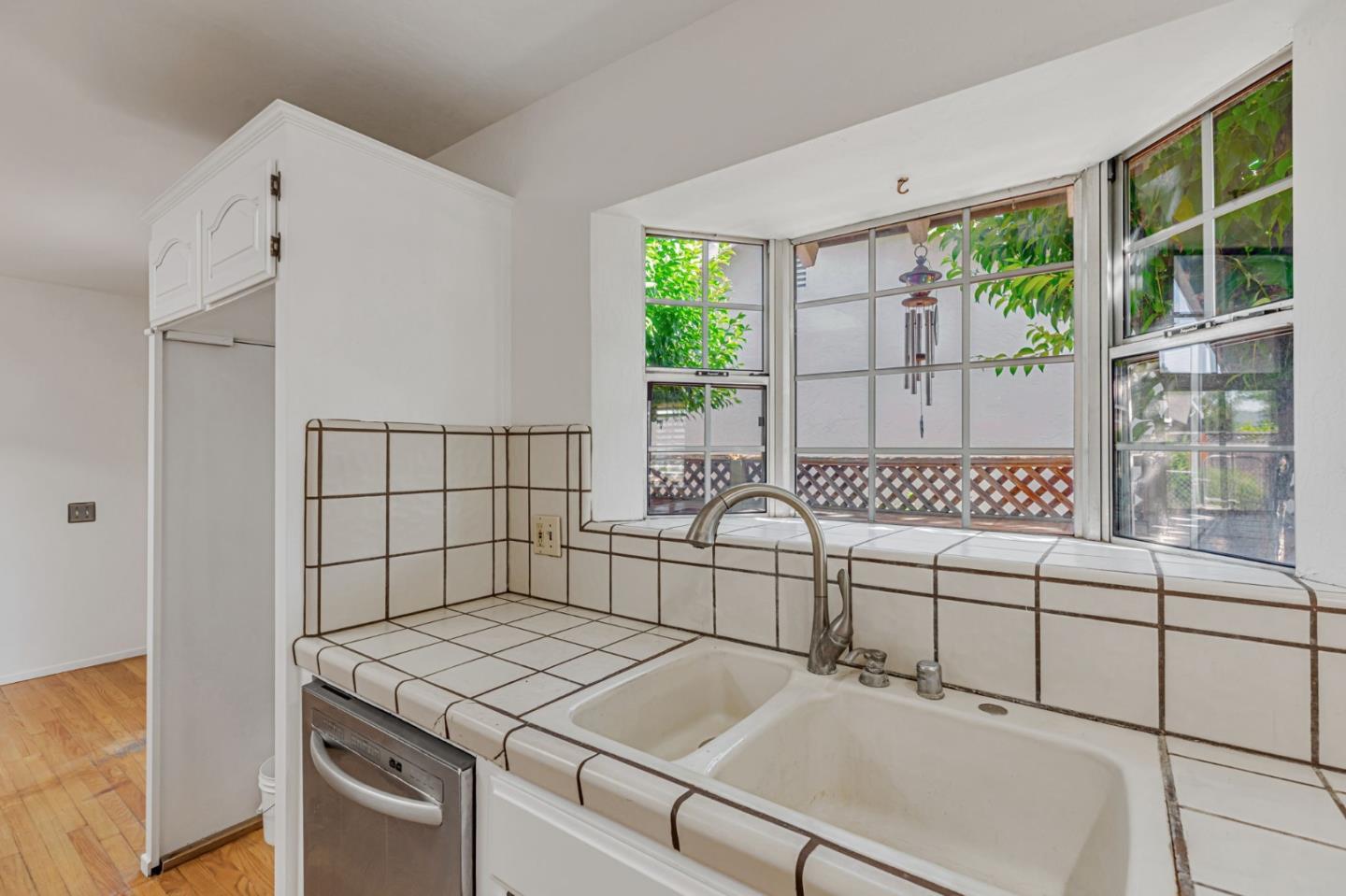 7609 Santa Paula Drive