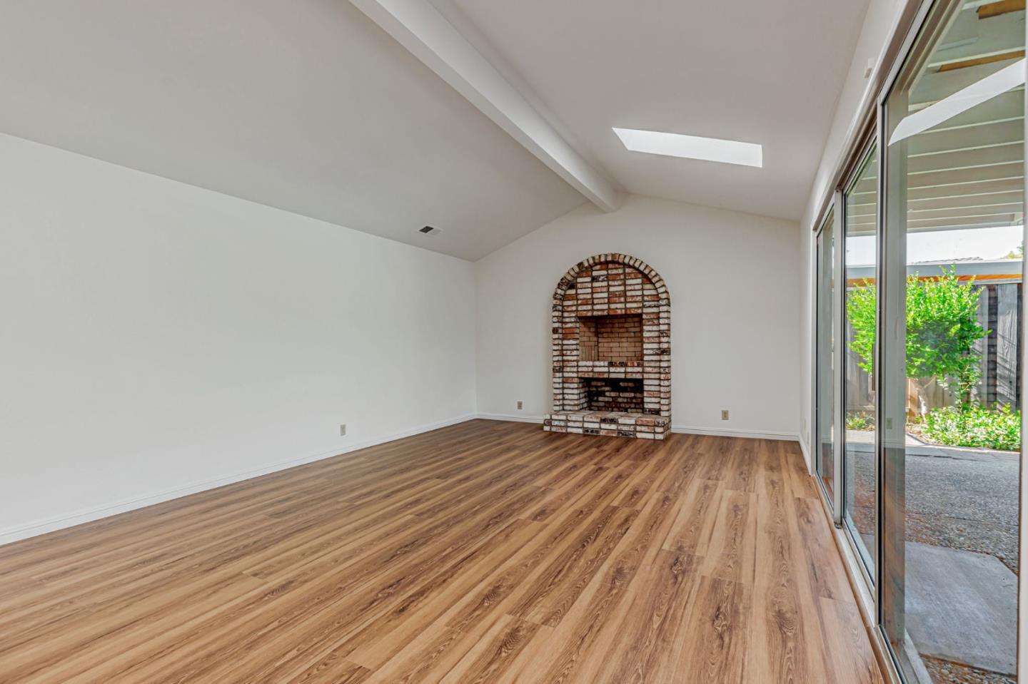 7609 Santa Paula Drive