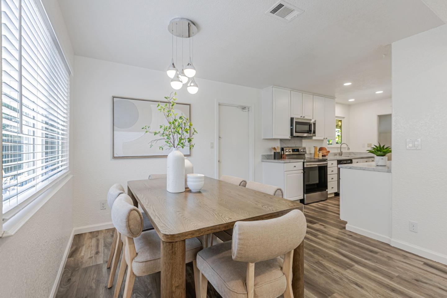 3308 Valley Forge Way