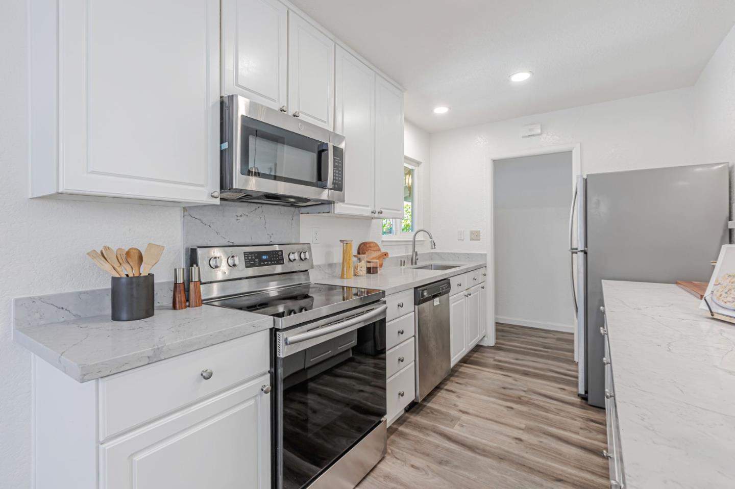 3308 Valley Forge Way