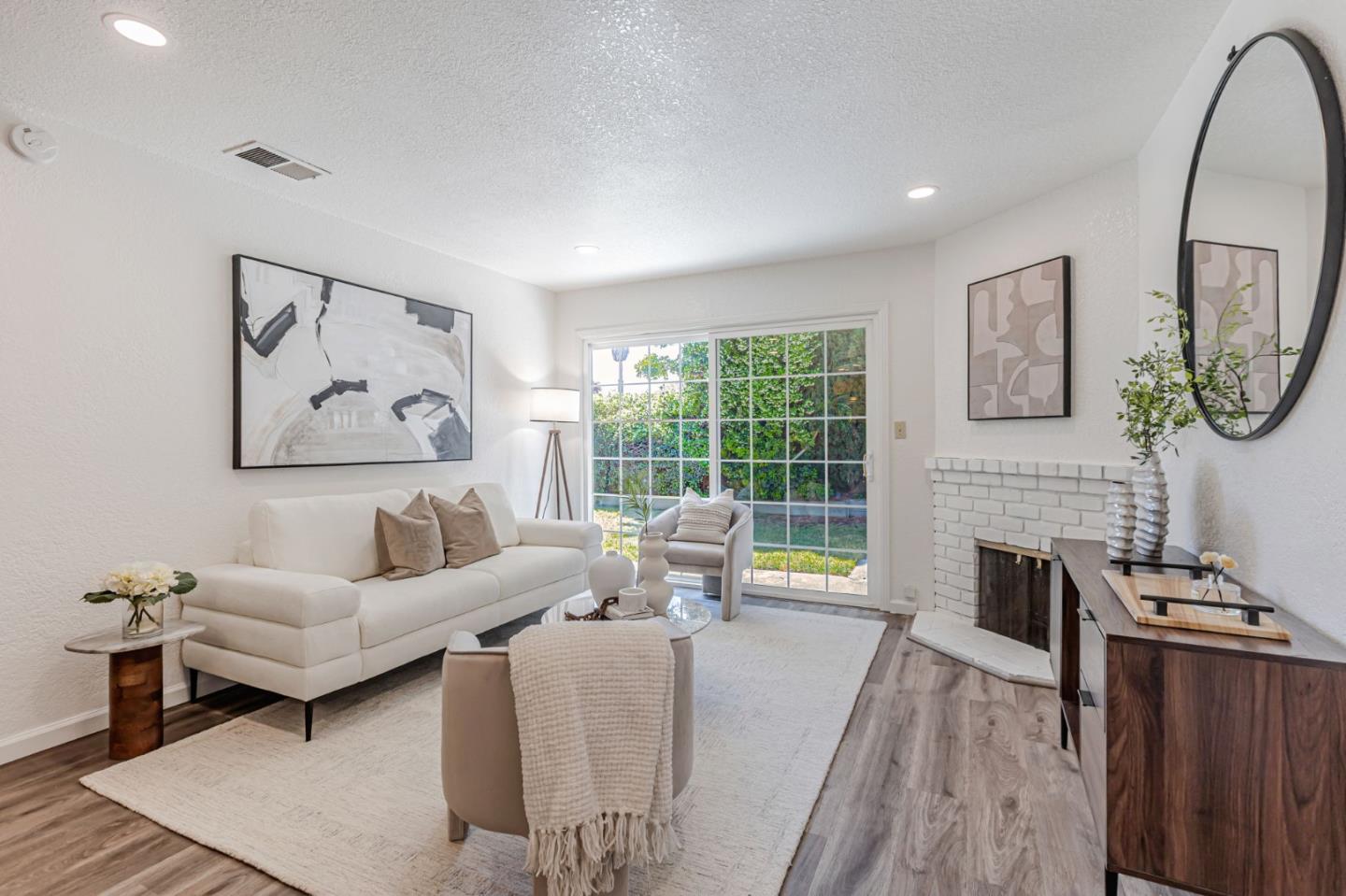 3308 Valley Forge Way