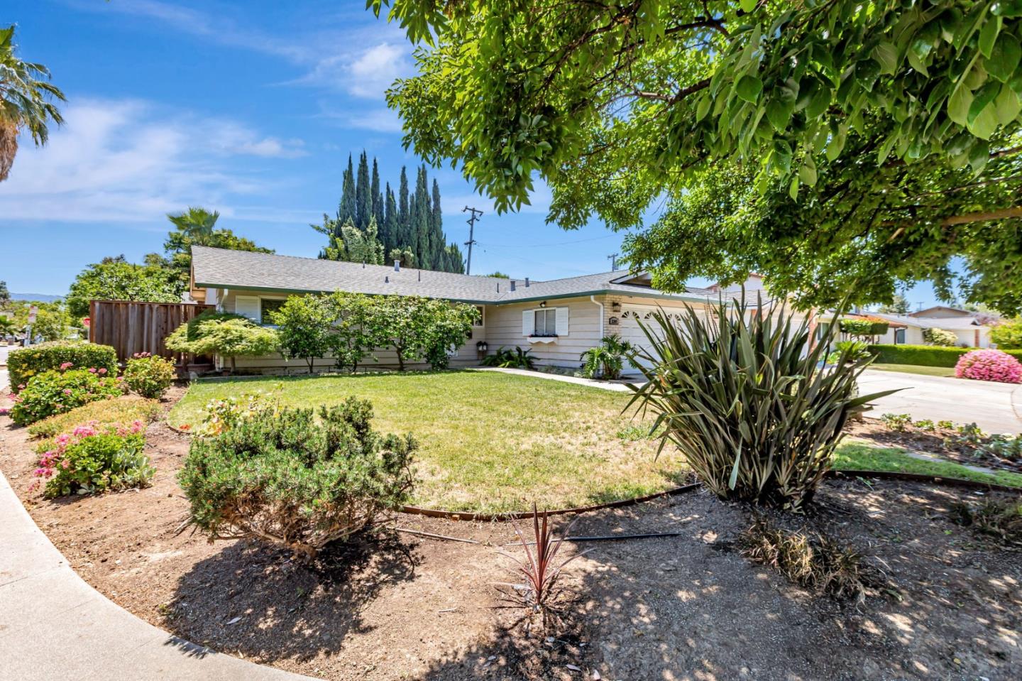 3308 Valley Forge Way