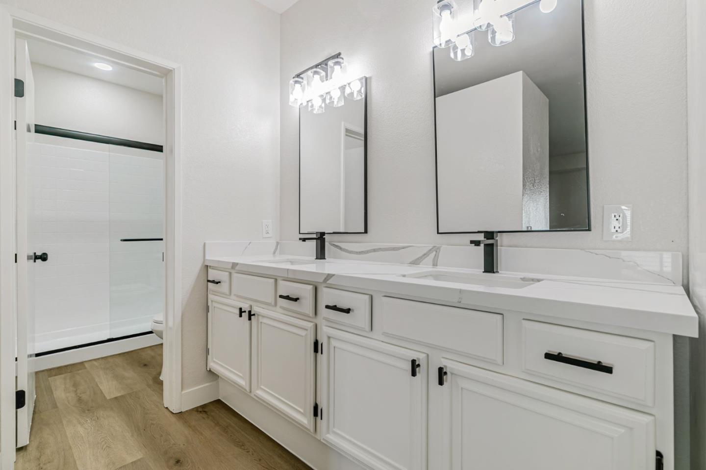 3550 Buttonwood TER 113