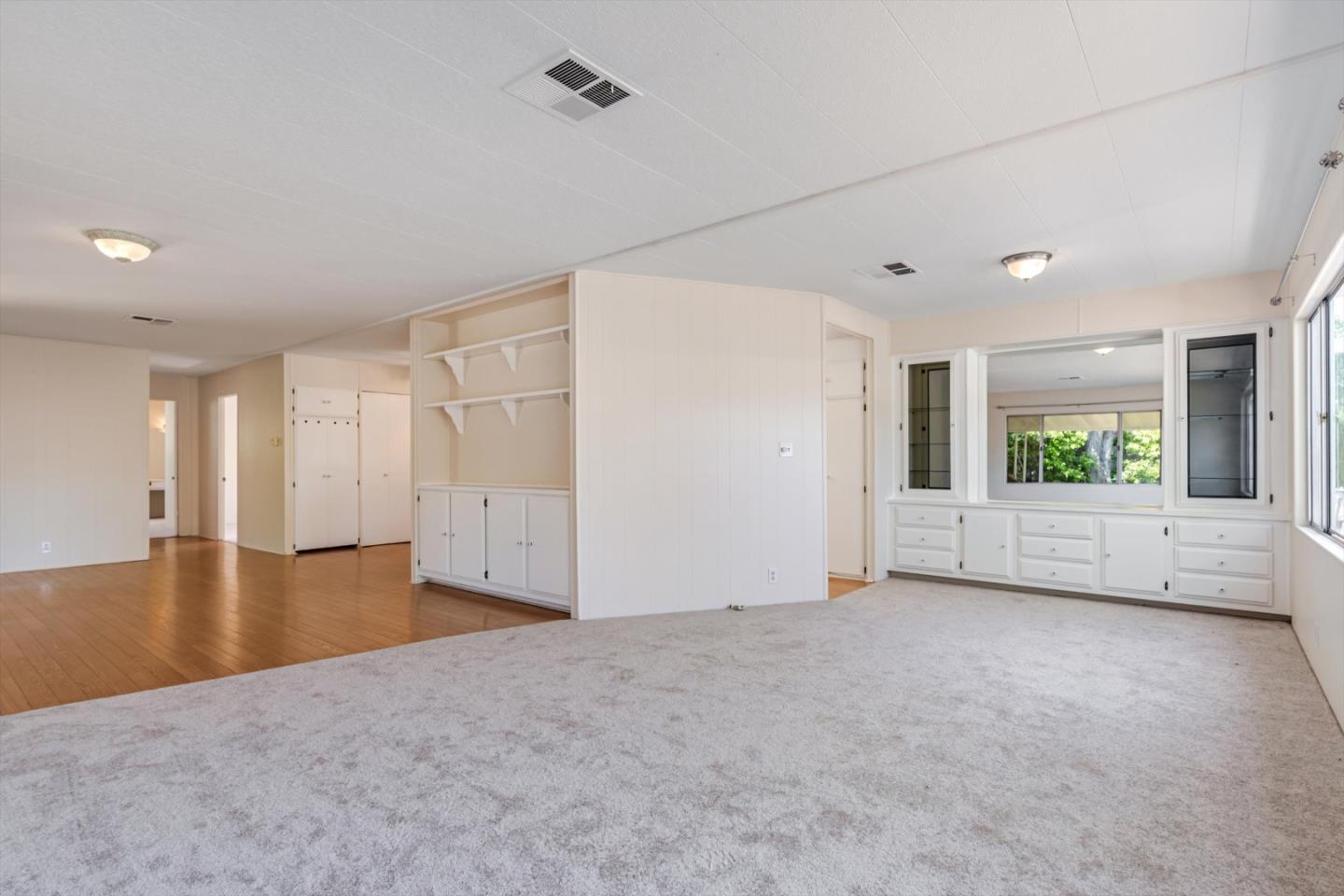 26 Tiffany Place Unit: 26