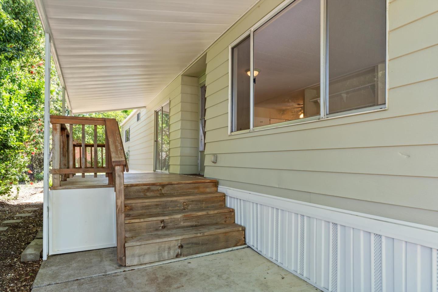 26 Tiffany Place Unit: 26